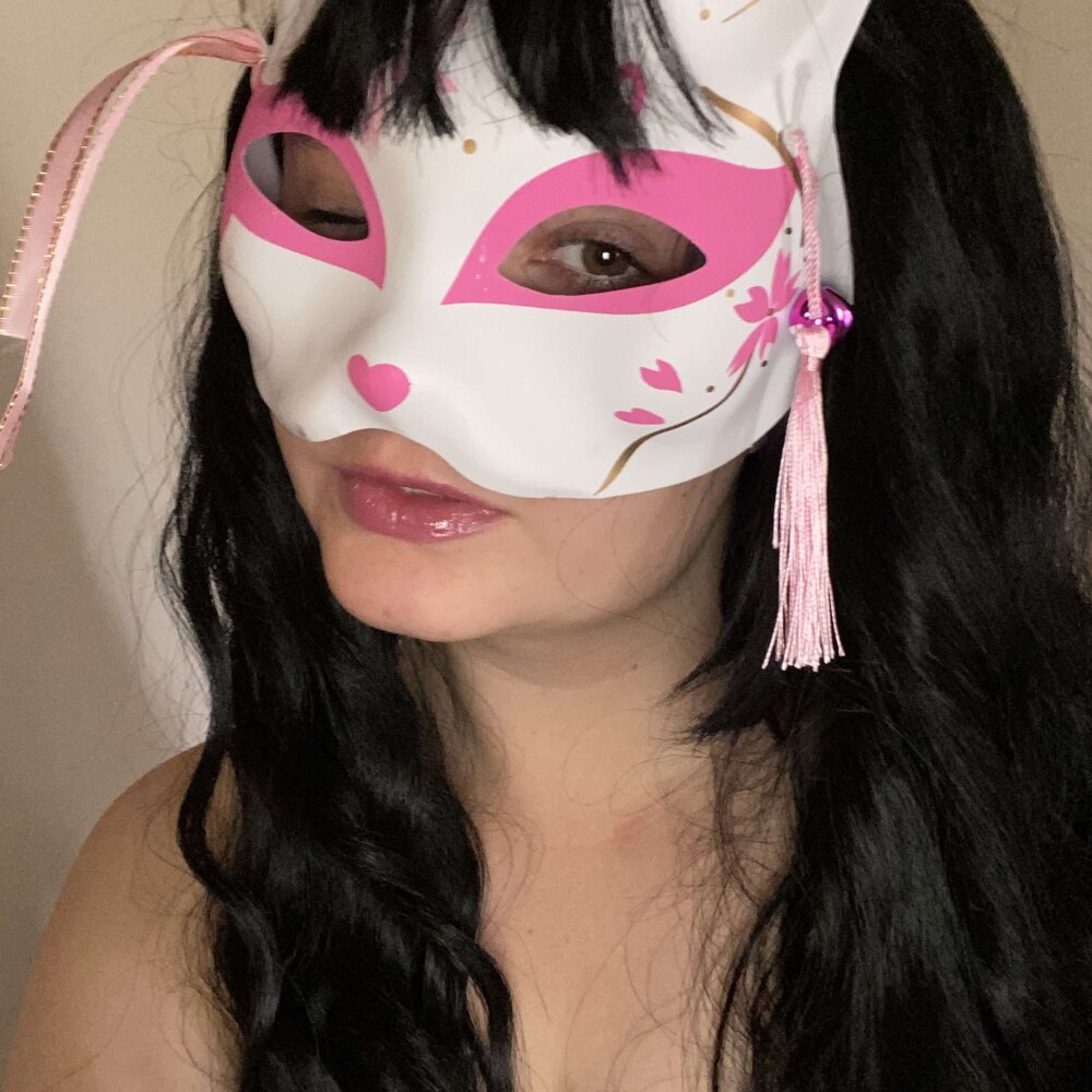 Lovely_robin主播简介 | Stripchat