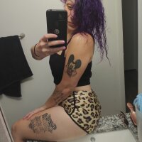 LissaSavageee's Offline XXX Chat
