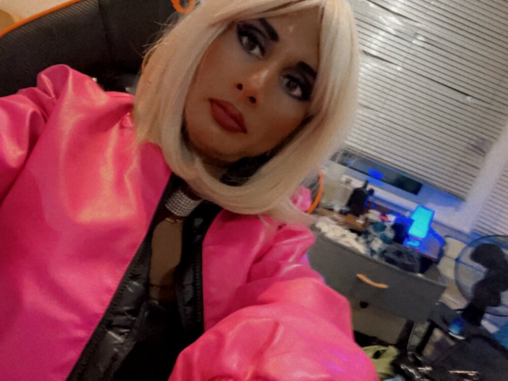 AishaCOx@xh's most recent online preview