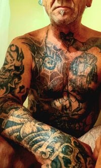 Mraddicktive's webcam live show