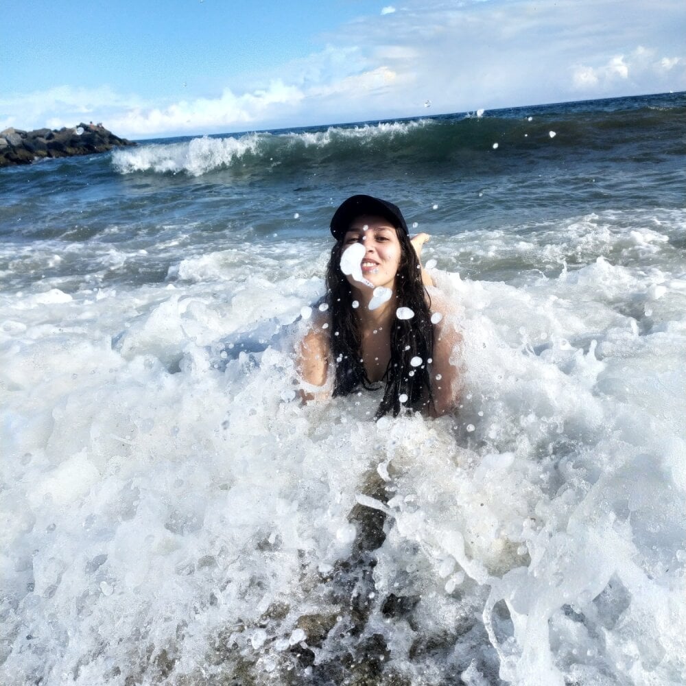 Melaniegirl17 profile