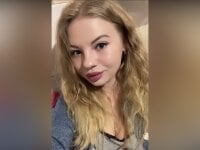 MonrooLiCute's Offline Chat Room