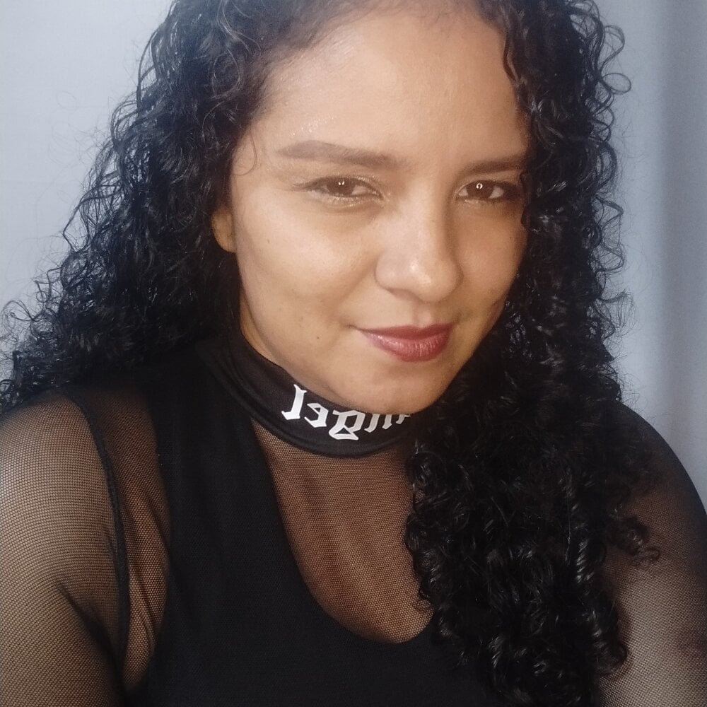 canelazo profile