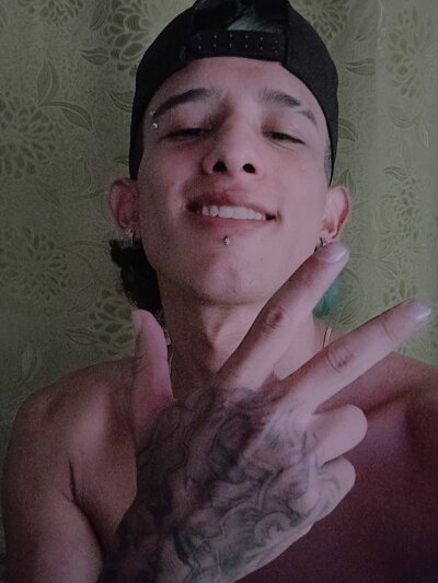 Tu_Principe_Alex Live Cam on StripChat and RICams