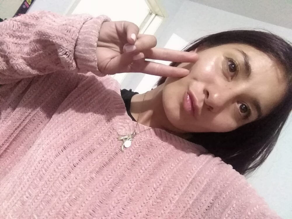 amateursex-livecam.com nickymiler livesex profile in i-am-from-your-dreams cams