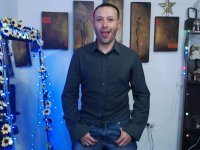 bigdicksuckme69's Offline XXX Chat