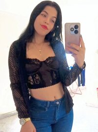 Catwoman69_'s Offline XXX Chat
