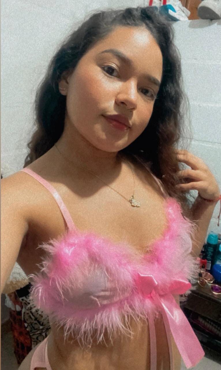 Mia_pretty19