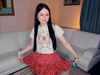 MichelleLow's Offline Chat Room