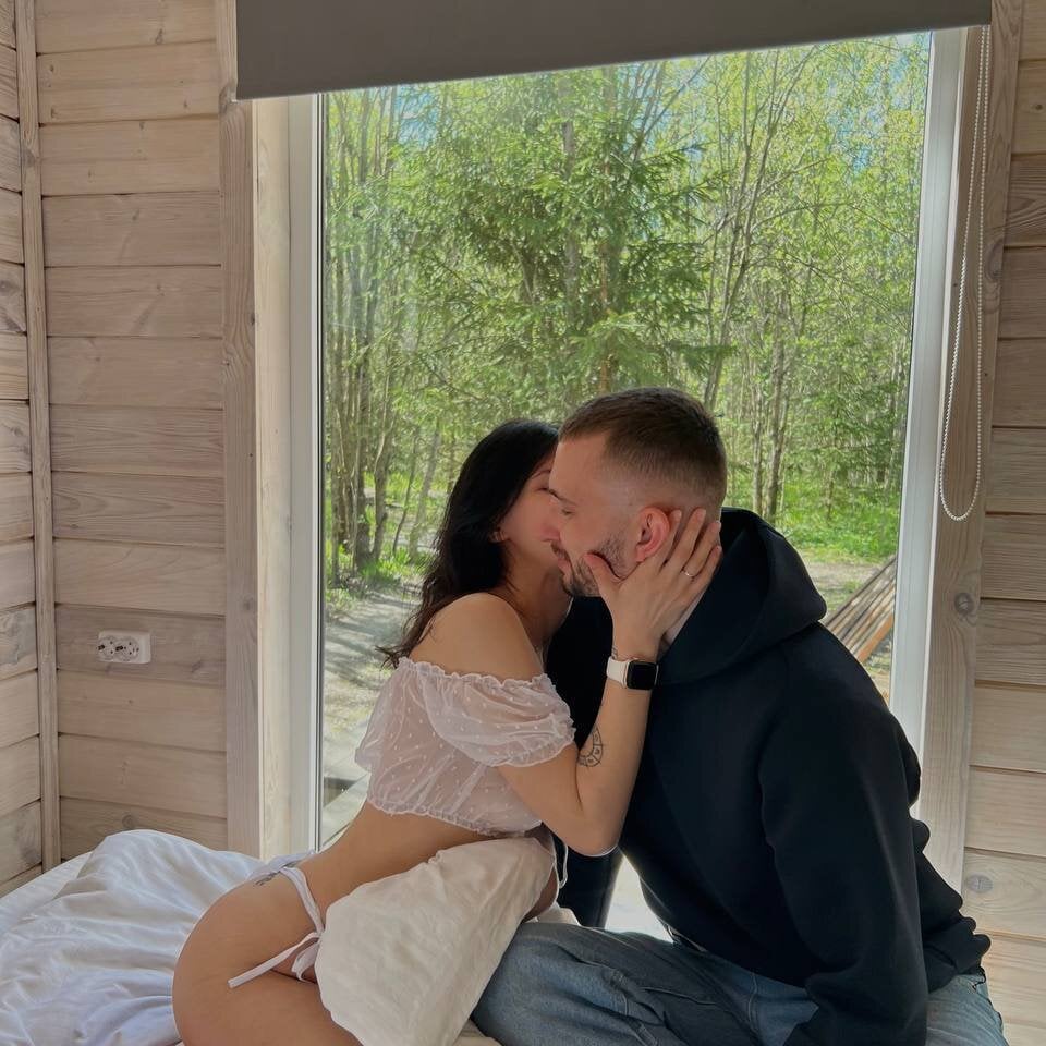 Live sex webcam photo for Cap_America02 #290097114