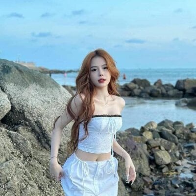 Bamboo-niee123 Live Cam on StripChat