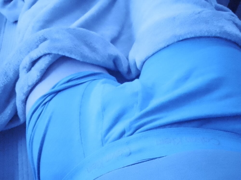 Couple2022's Offline XXX Chat