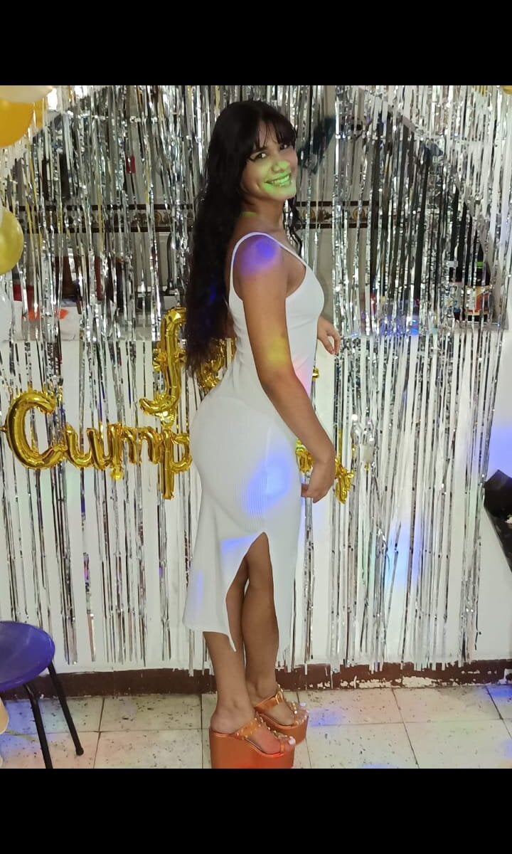 sexcam3d.net ChloeWiillow livesex profile in colombia-0-0 cams