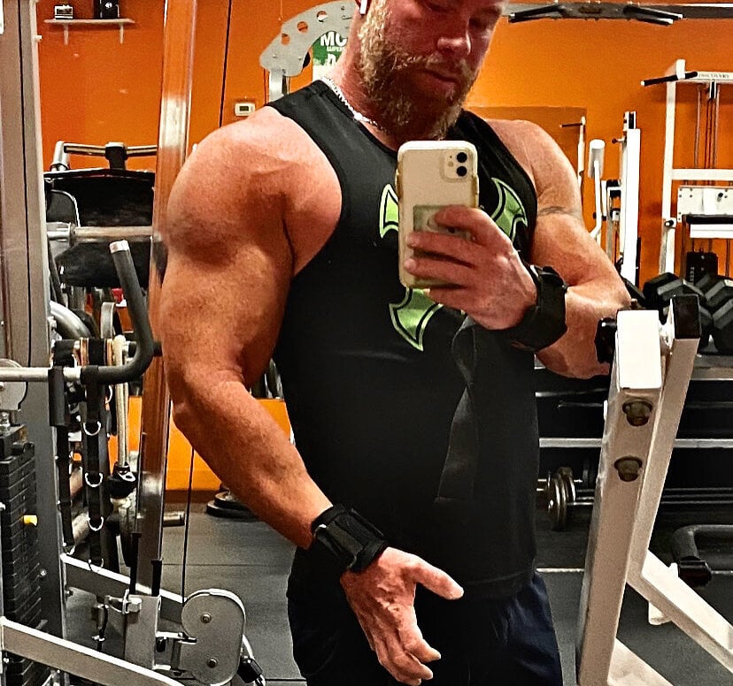 Muscledick40