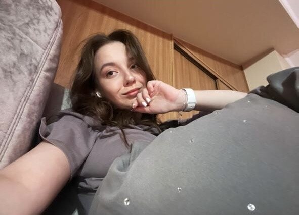 Amelia_Amore