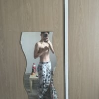 enzo0342's webcam live show