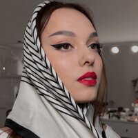 Agnes_Chapman's Offline Chat Room