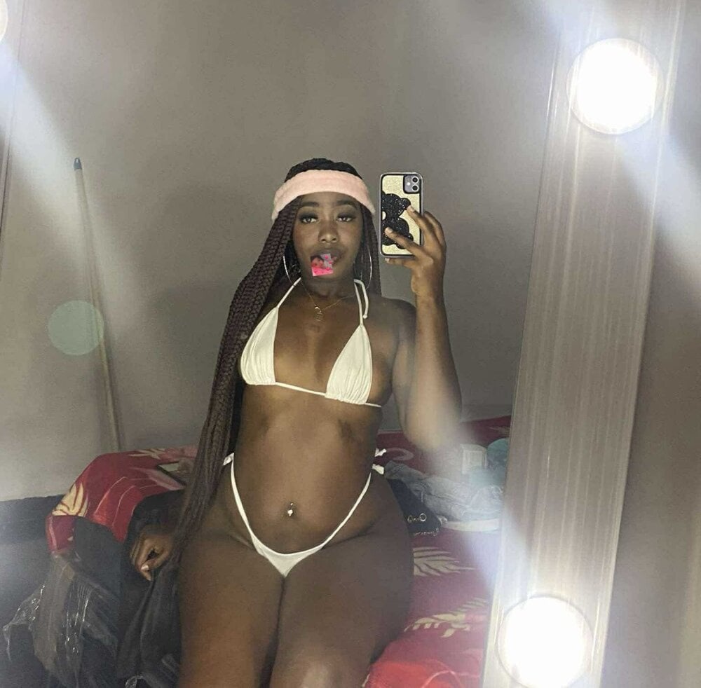 karol_eboony1
