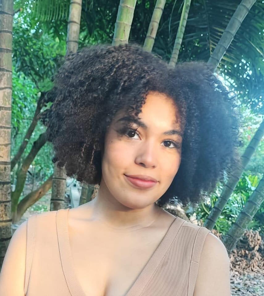 fannyprado's Offline Chat Room