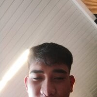 Yourpinoy_Hugedick's webcam live show