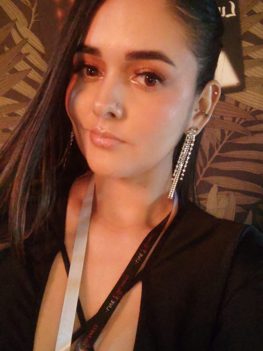 Live sex webcam photo for miss_alhy #290197658