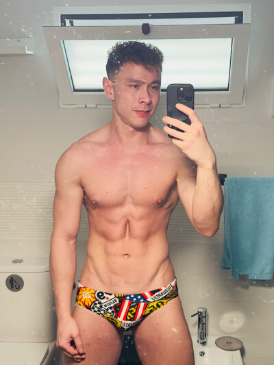 goodboy4u25 from stripchat