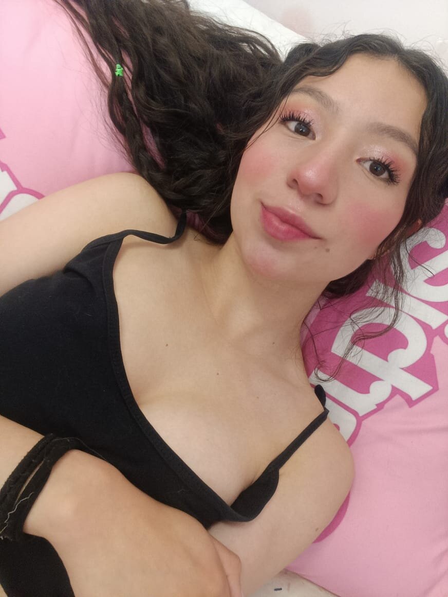 Emma_coquette