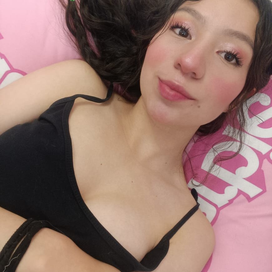 Emma_coquette