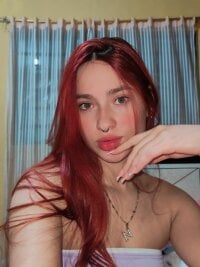 Pamela__pink's Offline Chat Room