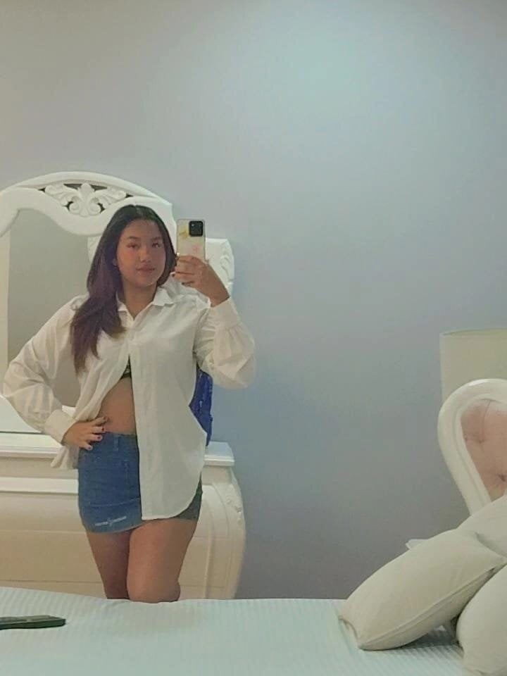 laiha_price from stripchat