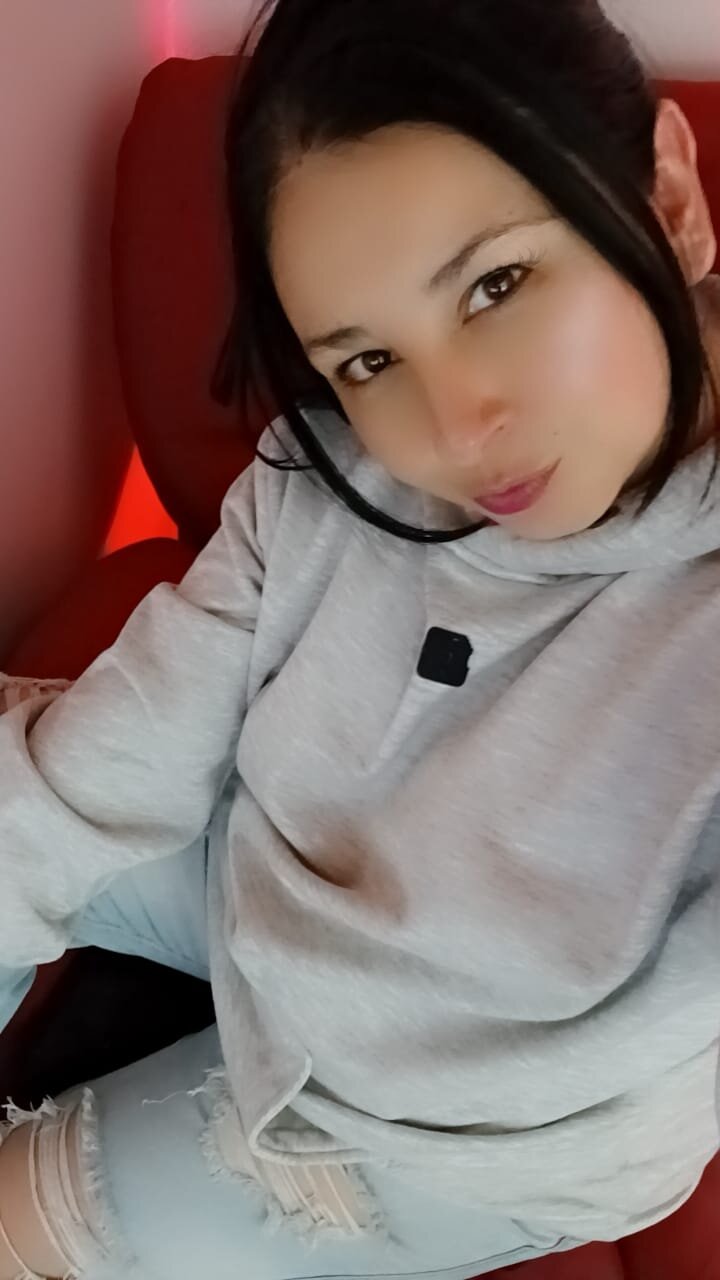agatha_tompsonx