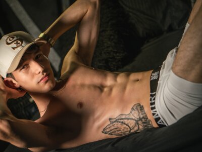 Noah_brigth
