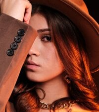 RosalynMars' Offline Chat Room