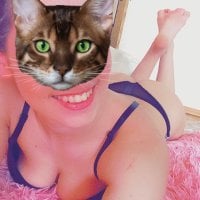 Striptessa's Offline Chat Room