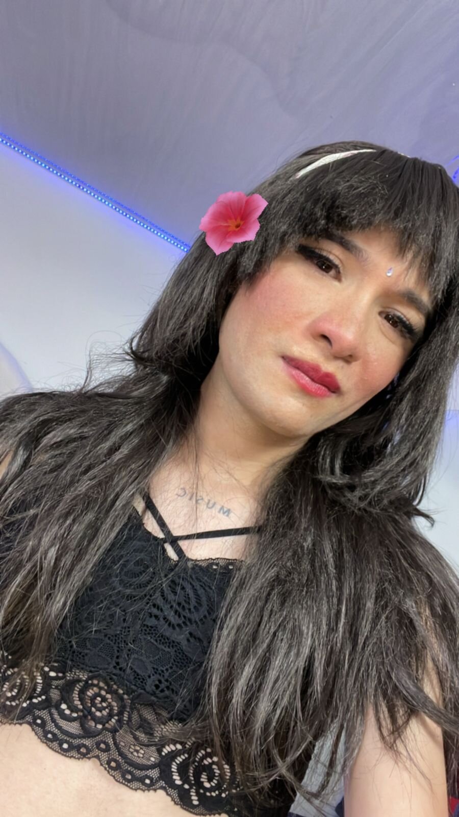 Eve_saenz__