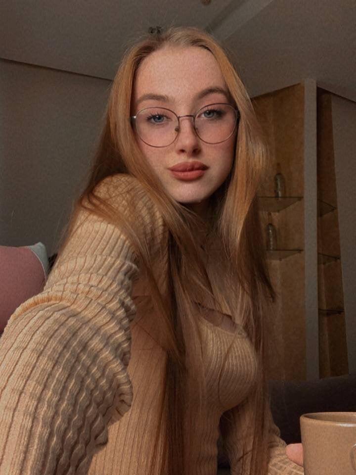 Live sex webcam photo for KatieHawkinson #278454847