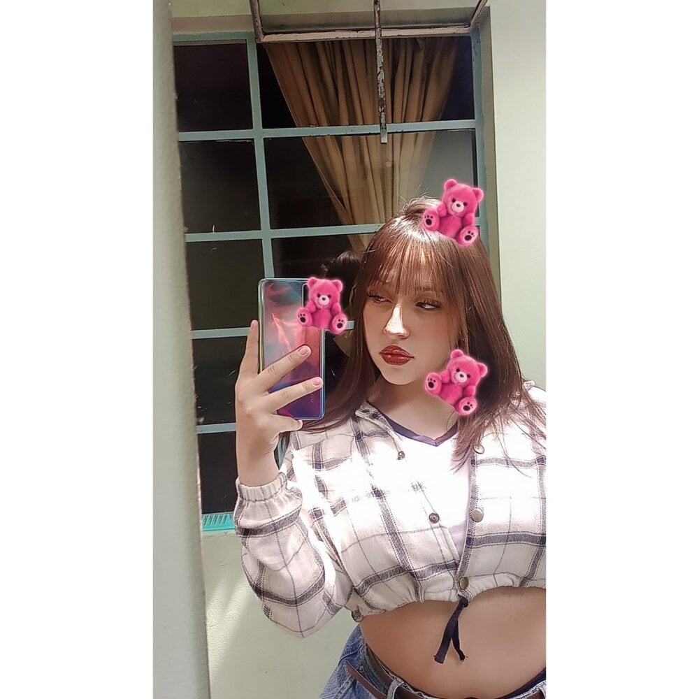 katy_v_ profile