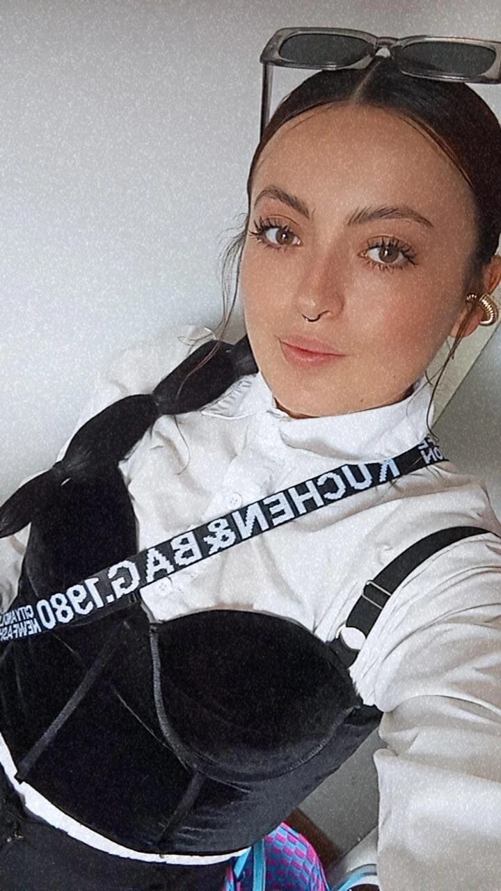 Aria_Brunet