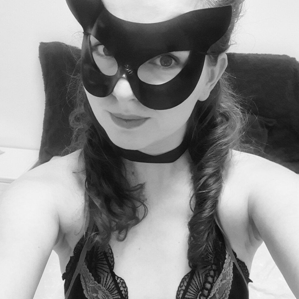 glamcambabes.com misticwomen livesex profile in ru cams