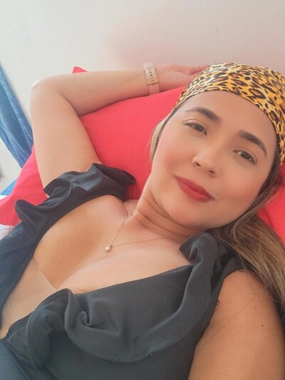 luna_boom_ from stripchat