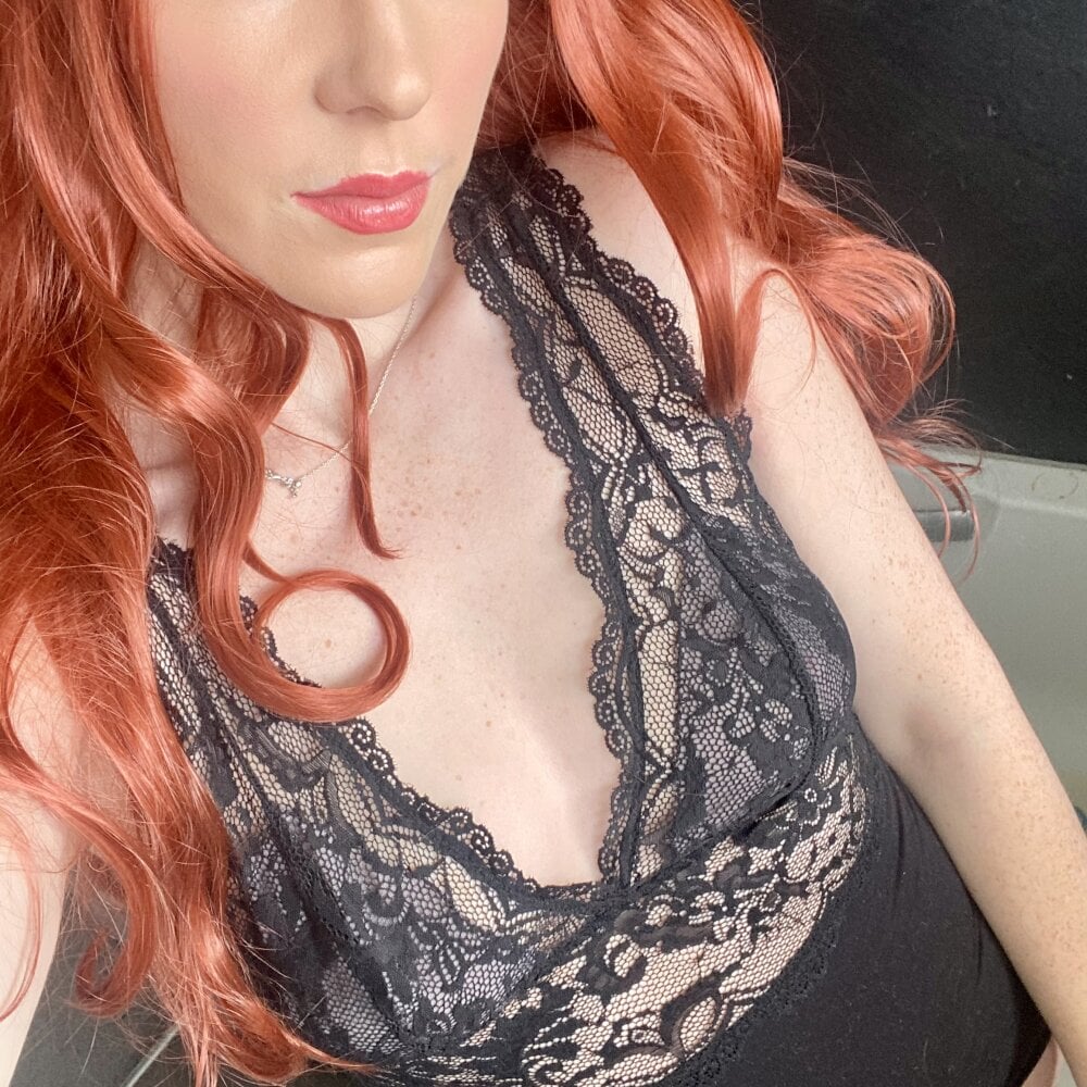 Amanda_Rouge's Offline XXX Chat
