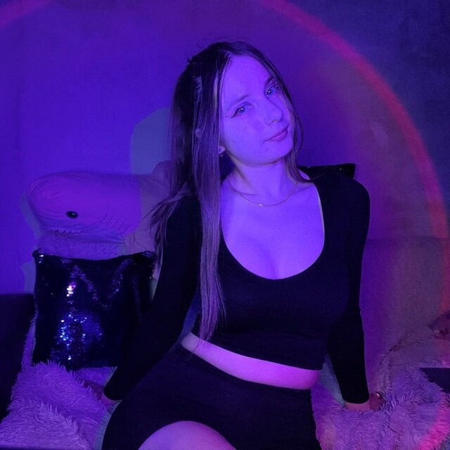 myliveeroticcams.com evak1ss livesex profile in in-some-place-3 cams