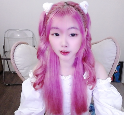 Hot-nini20 - petite young