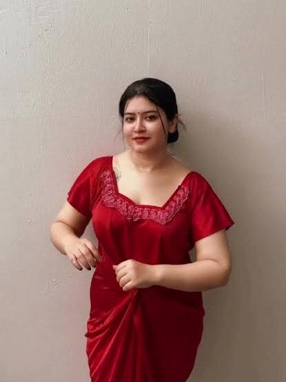 xxx-topcamgirls.com pooja4111 livesex profile in luckily-on-your-planet cams