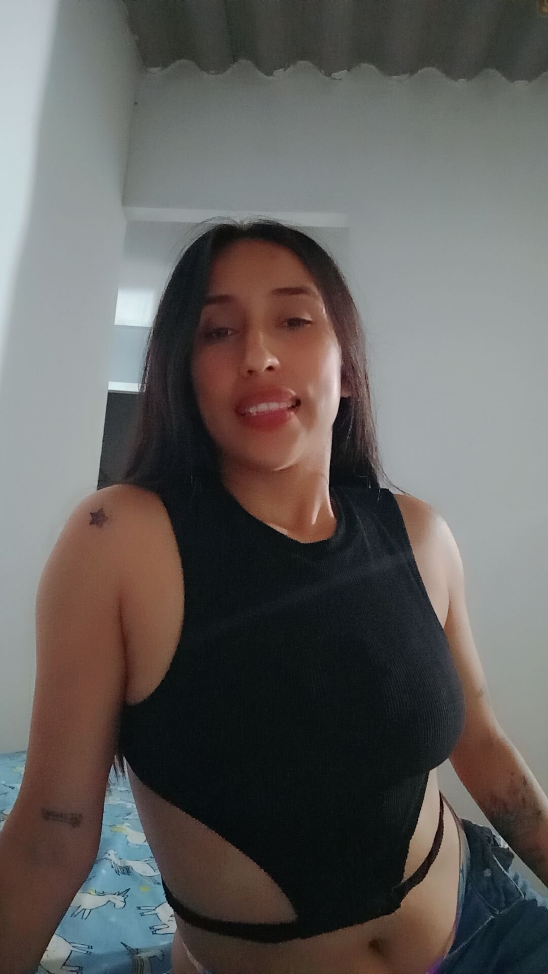 sexi-latina-kata