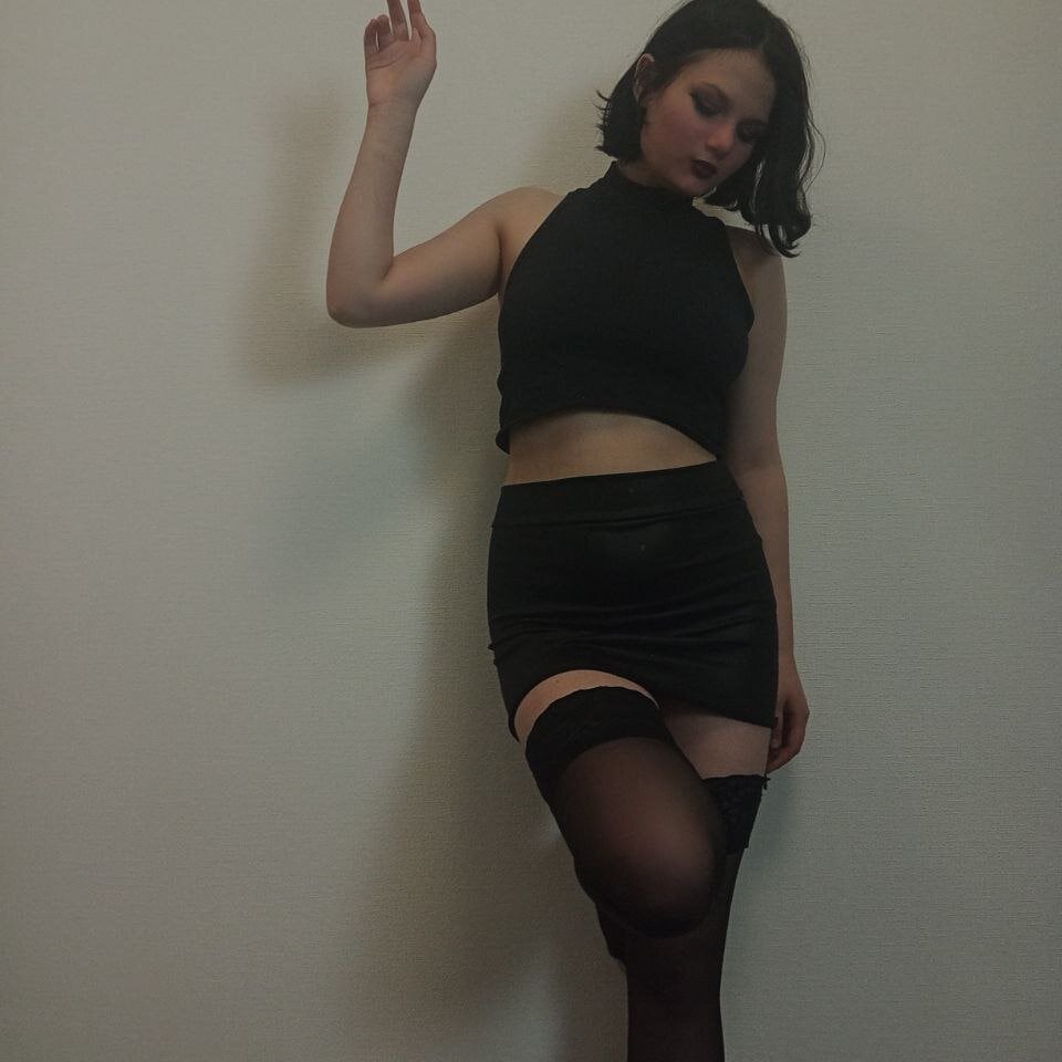 Live sex webcam photo for Maibelle #289973262