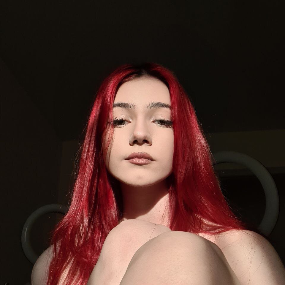 Live sex webcam photo for Evakinss #289909921