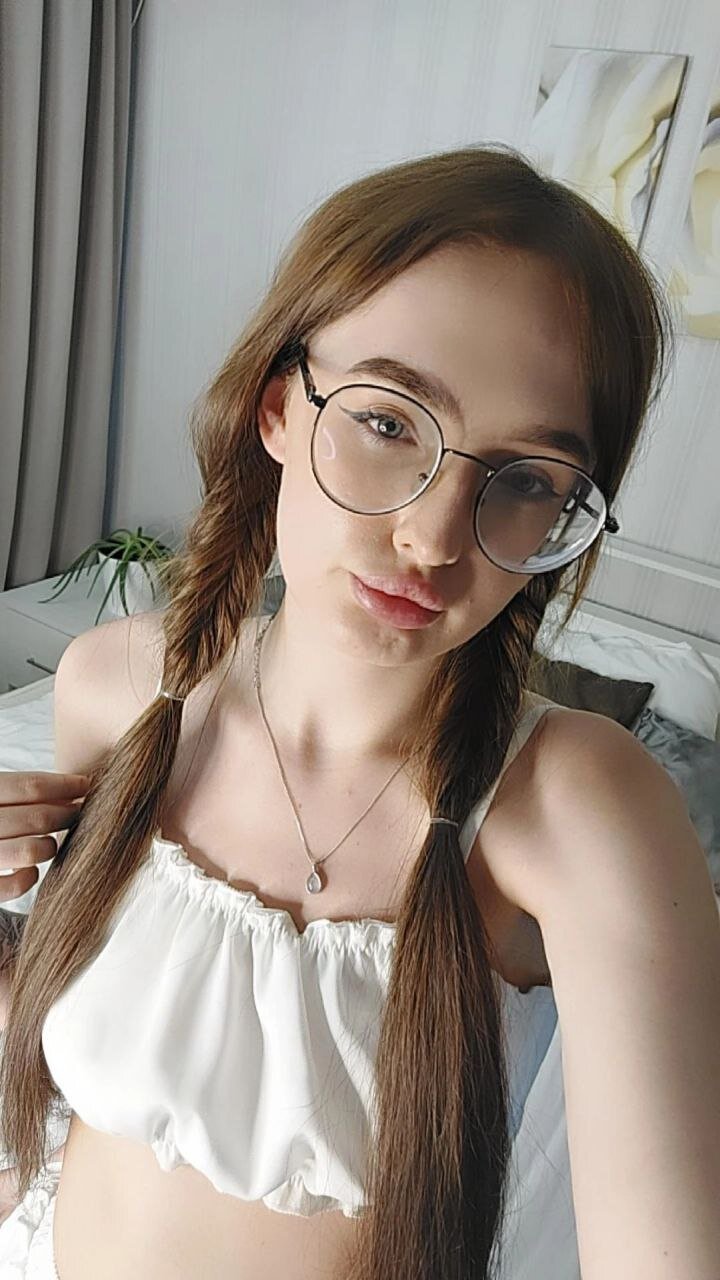 NickyBlouse
