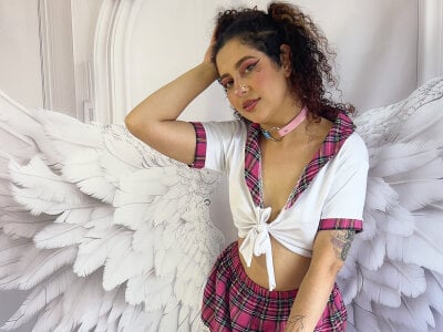 Kayla_Moon_