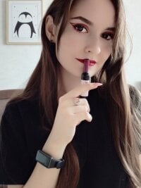 SallyCarterb's Offline Chat Room